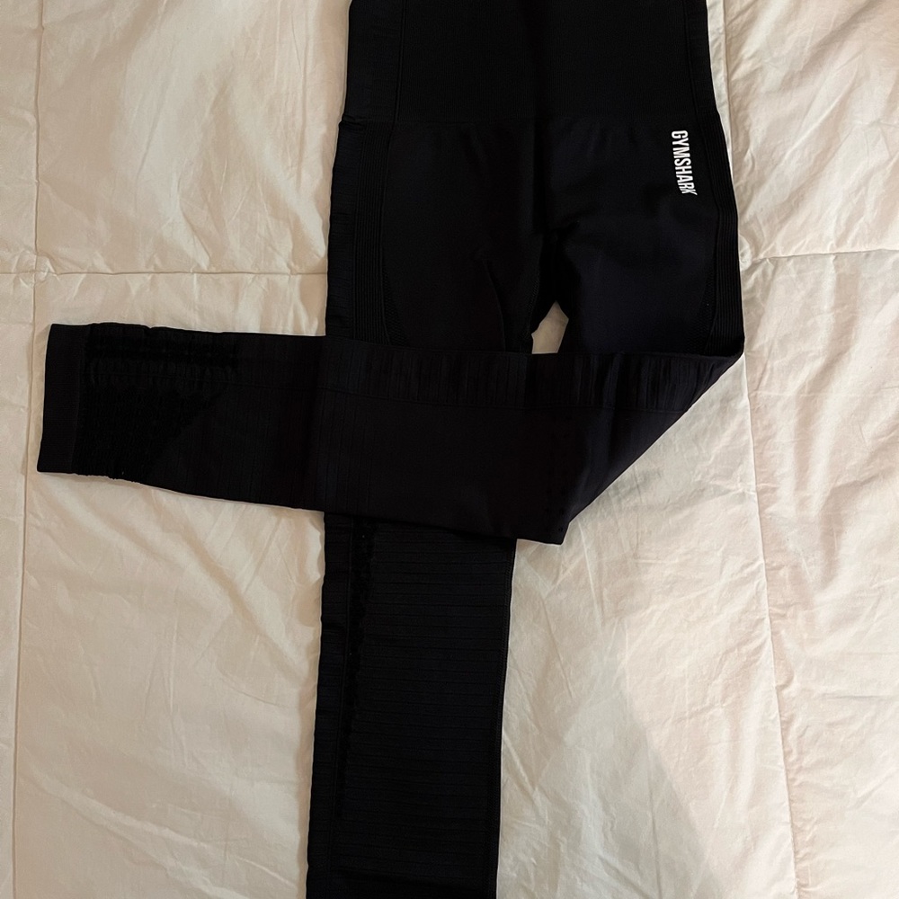 Black Energy Gymshark Set